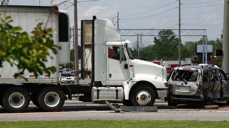 6 Important Documents to Gather for Your Truck Accident Lawsuit