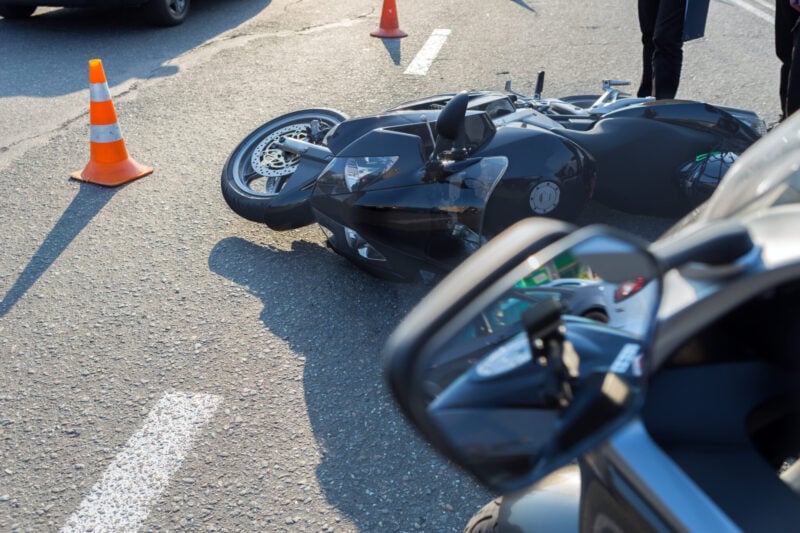 How to Help Someone in a Motorcycle Accident?