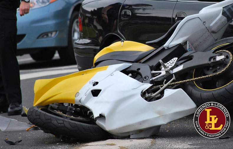 motorcycle vs car accidents yay3513875